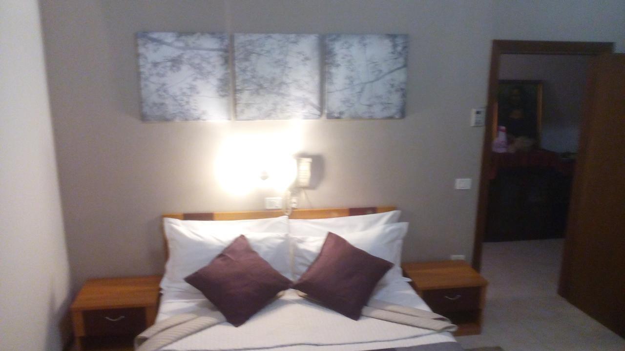 Albergo Soliani Fabbrico Esterno foto
